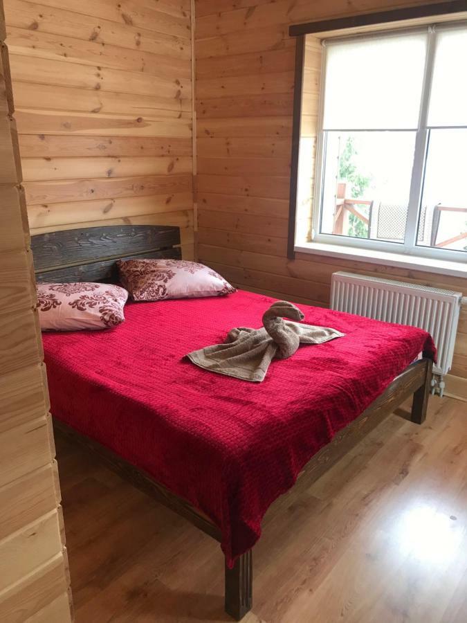 Hotel Hirska Kazka à Polyanitsa Popovichevskaya Extérieur photo