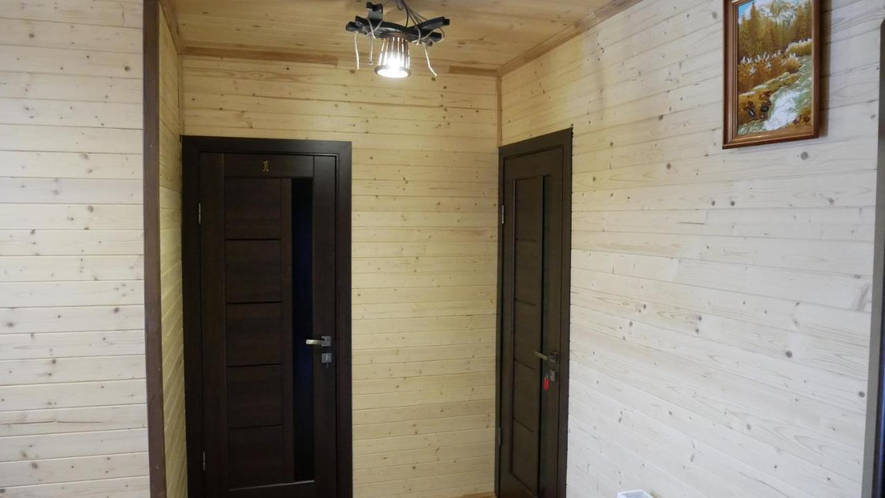 Hotel Hirska Kazka à Polyanitsa Popovichevskaya Extérieur photo